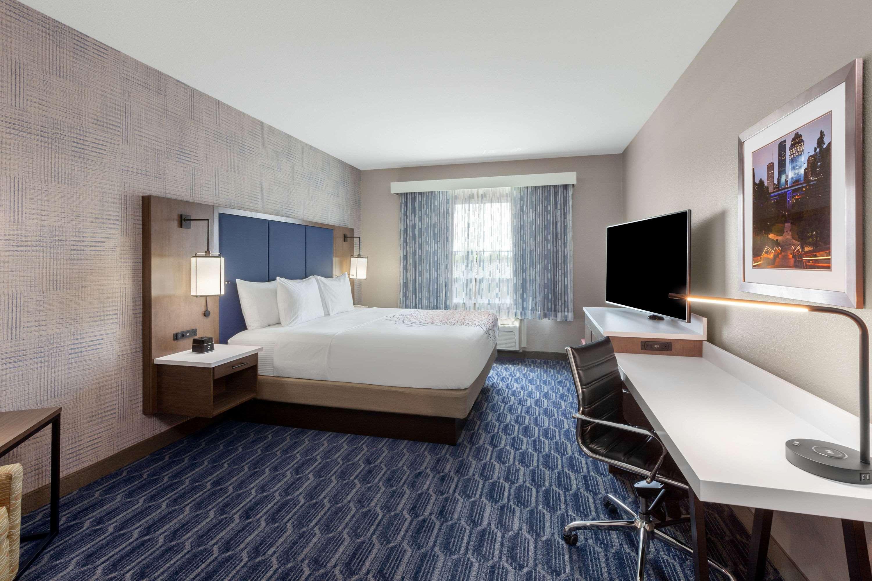 La Quinta By Wyndham Houston Channelview Экстерьер фото